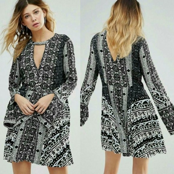 Free People Dresses & Skirts - Free People Tegan Border Printed Mini Dress